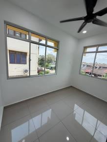 Pangsapuri di Jalan Camar Taman Perling, Perling, foto 8