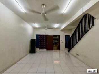 Living & dining – House at Setia Permai 1, Setia Alam, photo 1