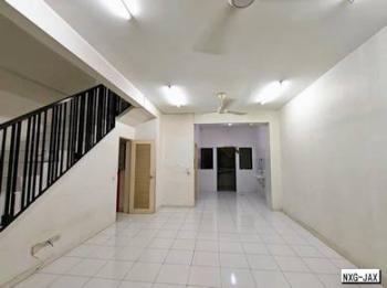 Living & dining – House at Setia Permai 1, Setia Alam, photo 3