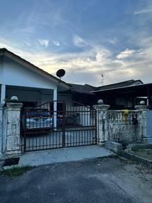 Taman Dasa, Senai的房屋，照片1