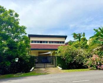 Bungalow at Seksyen 2, Shah Alam, photo 1