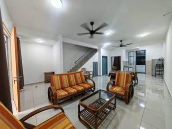 Living & dining – House at Jalan Permas 17, Permas Jaya, photo 1