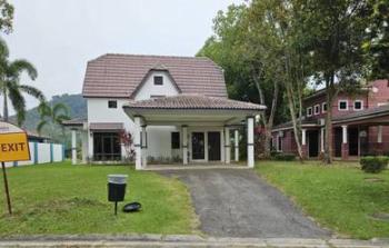 Bungalow at A’Famosa Resort, Alor Gajah, photo 3