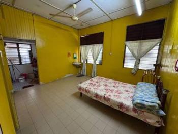 Banglo di Permatang Badak Baru, Kuantan, foto 10
