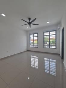 Jalan Perjiranan, Johor Bahru的房屋，照片3