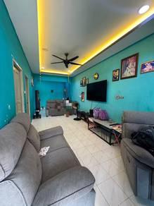 Jalan Rusa, Johor Bahru的房屋，照片1