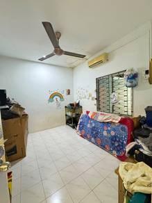 Jalan Rusa, Johor Bahru的房屋，照片3