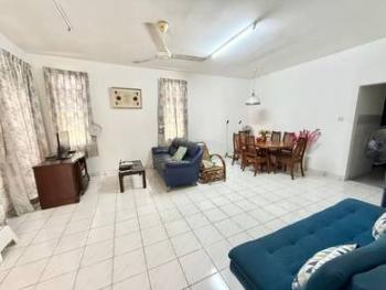 House at Jalan Permas 12, Permas Jaya, photo 2