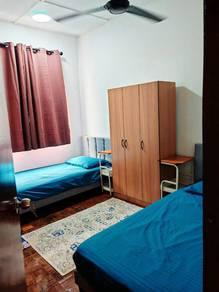 Bilik di Jalan Ros, Rawang, foto 1