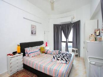 Apartmen di Wawasan Pusat, Puchong, foto 4