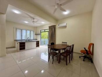 Rumah Bandar di Crescent Park, Bangi, foto 3