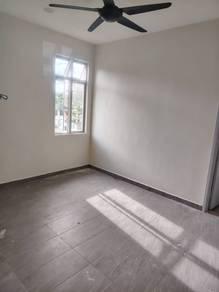 Bungalow at Dedaun, Batu Kawan, photo 7