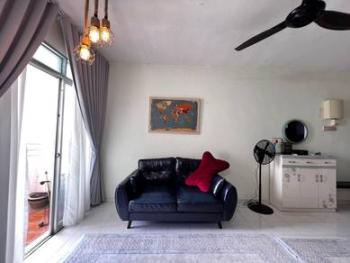 Living & dining – Apartment at Halaman Cendana, Persiaran Mayang Pasir 8, Bayan Lepas, photo 5