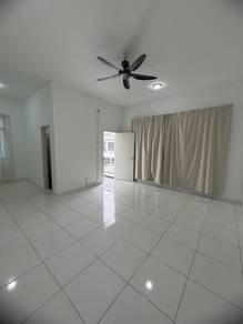 Ruang tamu & makan – Rumah di Bukit Katil Damai, Bukit Katil, foto 3