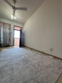 Apartment at Tun Teja, Shah Alam, photo 2