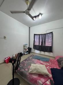 Apartment at Tun Teja, Shah Alam, photo 4