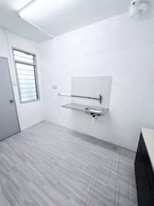 Flat at Jalan Mutiara Emas 2/2, Taman Mount Austin, Johor Bahru, photo 9