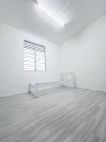 Flat at Jalan Mutiara Emas 2/2, Taman Mount Austin, Johor Bahru, photo 6