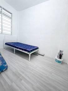 Flat at Jalan Mutiara Emas 2/2, Taman Mount Austin, Johor Bahru, photo 7