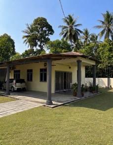 Banglo di Batu 4 Binjai, Kemaman, foto 1