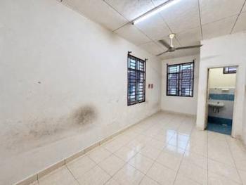 Rumah di Jalan Bestari 29/X, Ulu Tiram, foto 6