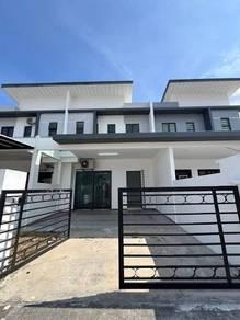 Jalan Perjiranan, Johor Bahru的房屋，照片1