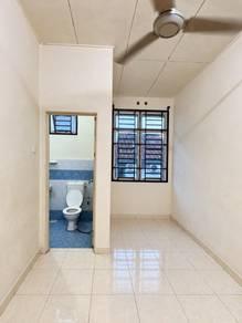 Rumah di Jalan Bestari 29/X, Ulu Tiram, foto 4