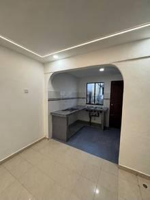 Rumah di Taman Megah Ria, Masai, foto 5