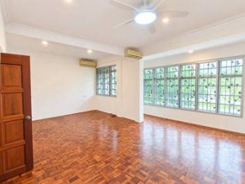 Rumah di Jalan Durian Burung, Kuching, foto 5