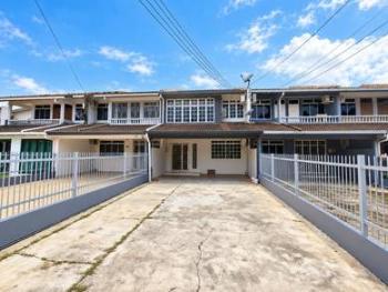 Rumah di Jalan Durian Burung, Kuching, foto 1