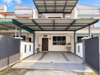 Rumah di Jalan Camar, Pasir Gudang, foto 2
