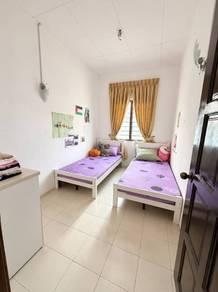 Rumah di Jalan Camar, Pasir Gudang, foto 8