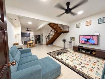 Rumah di Jalan Camar, Pasir Gudang, foto 3
