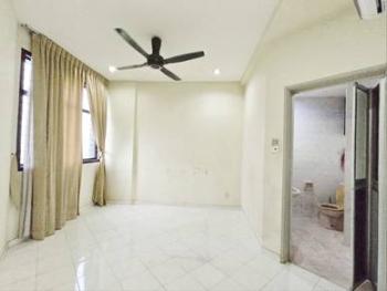 Bedroom – Apartment at Taman Bukit Mewah, Johor Bahru, photo 8