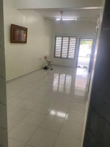 Living & dining – House at Taman Desa Indah, Sepang, photo 5
