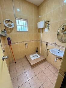 House at Taman Bukit Serdang, Serdang, photo 4