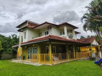 Bungalow at Kampung Sungai Sering, Bukit Antarabangsa, photo 1