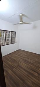 Taman Desaria Blok K, Petaling Jaya的平层住宅，照片6