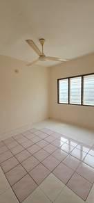 Taman Desaria Blok K, Petaling Jaya的平层住宅，照片9