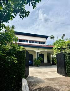 Bungalow at Seksyen 2, Shah Alam, photo 1