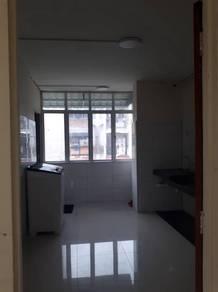 Flat at PKNS Seksyen 24 Blok 54, Shah Alam, photo 3