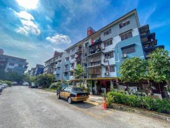 Pkns Seksyen 18, Shah Alam的平层住宅，照片2