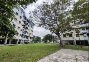 Taman Tun Perak, Cheras的平层住宅，照片1
