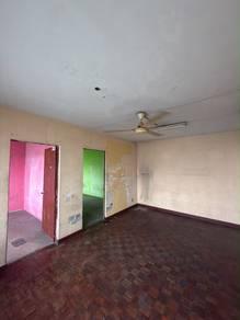 Flat at Jalan Senangin 17/2, Shah Alam, photo 6