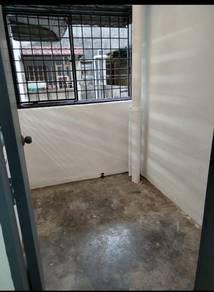 Pangsapuri di Desa Sri Puteri, Bandar Tun Razak, foto 3
