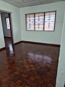 PKNS Seksyen 8, Shah Alam的平层住宅，照片9