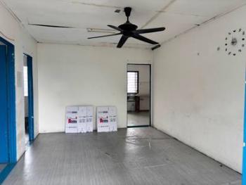 PKNS Seksyen 24, Shah Alam的平层住宅，照片6