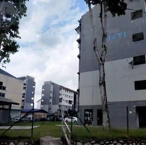 Block 6, Jalan 7/1, Seri Kembangan的公寓，照片1