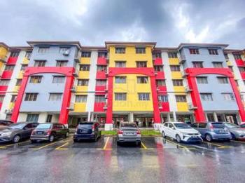 Apartmen di Pangsapuri Semarak, Setia Alam, foto 2