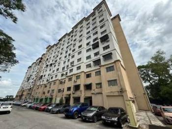 Apartment at Pangsapuri Seri Nipah, USJ, photo 2